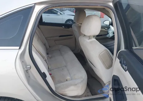 2010 Chevrolet Impala Lt z USA, uszkodzony, nr VIN 2G1WB5EKXA1226122